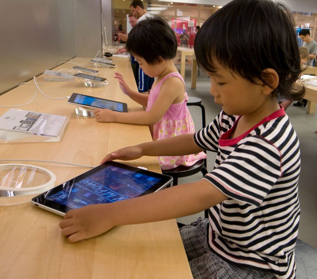Для чего Apple нужен выпуск iPad Mini? Аргументы и факты