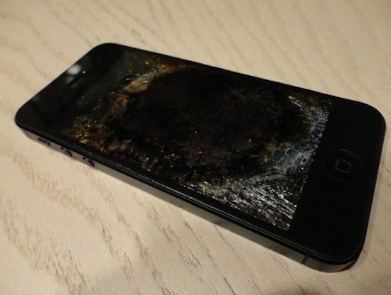 Уничтожение iPhone 5 с помощью лазеров
