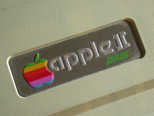 Эволюция устройств Apple. Компьютер Apple II Plus. 1979 год. (Выпуск 3)
