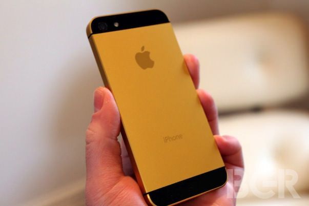 Anostyle предлагает iPhone 5 всех цветов радуги