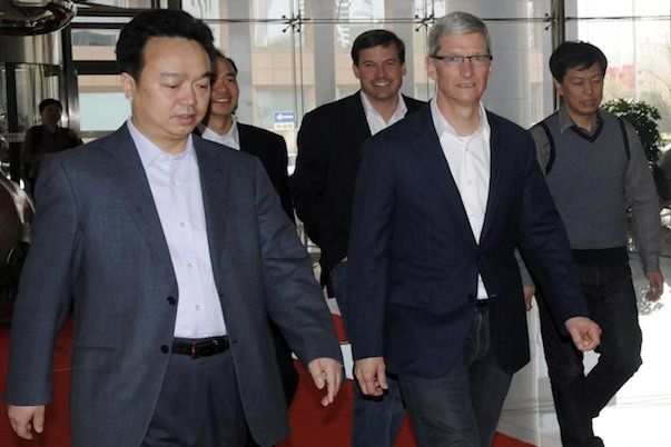 Apple собирается открыть научно-исследовательские центры в Китае