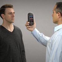 устройство биометрического сканирования для iPhone