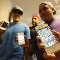 Подростки выбирают iPhone