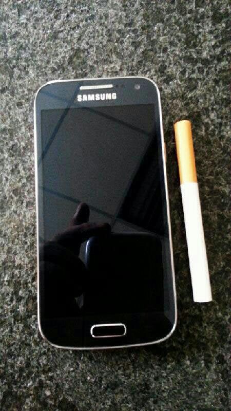 Samsung-Galaxy-S4-mini2