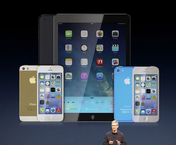 Apple keynote iphone 5C