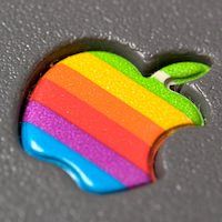Цветной логотип Apple