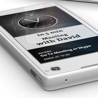 смартфон YotaPhone