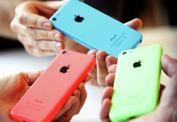 Apple сокращает выпуск iPhone 5C