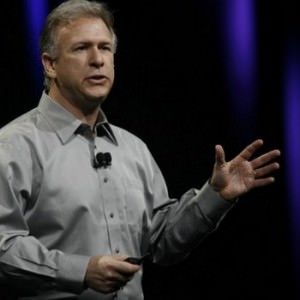 Фил Шиллер обвинил Samsung