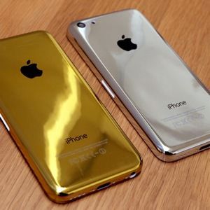 серебряные и золотые корпуса для iPhone 5c