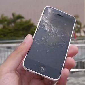 Заменить разбитый экран iPhone 5s и iPhone 5c