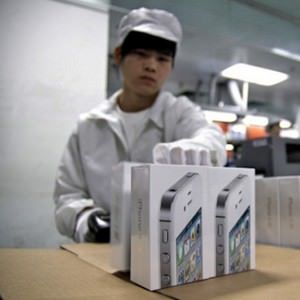 15-летний подросток погиб на фабрике по сборке iPhone