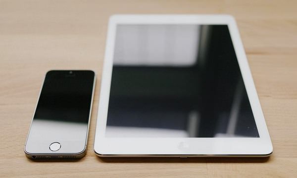 Продажи iPhone и iPad в четвертом квартале 2013