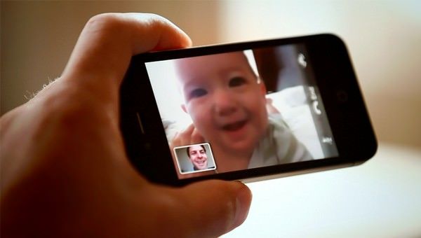 Apple улучшит качество видеосвязи по FaceTime