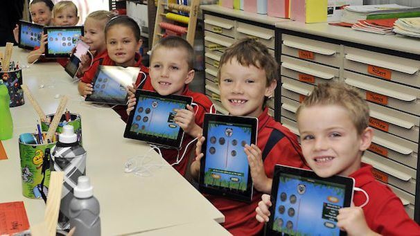 iPad в школах Лос Анджелеса