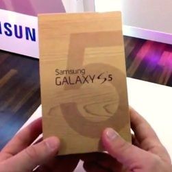 Распаковка Samsung Galaxy S5