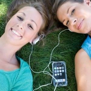 iPhone и iPad популярны среди подростков