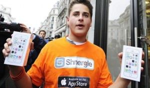 iPhone buyer