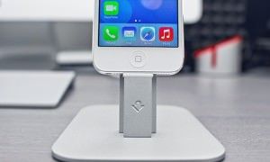 док-станция для iPhone 5s