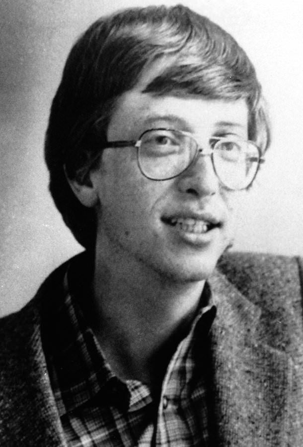 Билл Гейтс родился в 1955 году