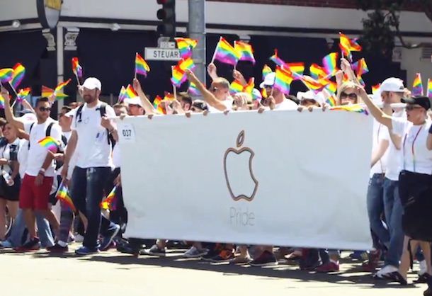 ЛГБТ прайд парад Apple