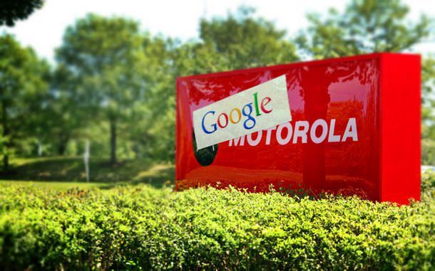 google-on-motorola-sign