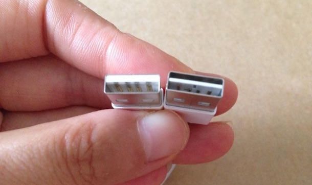 Новый lightning кабель с двухсторонним USB разъемом для iPhone и iPad