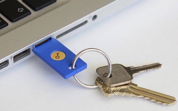 Google USB Security Key - аппаратный токен