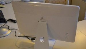 В кабинете председателя правления Нацбанка Республики Беларусь обнаружили компьютер похожий на iMac