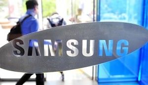 Прибыль Samsung упала на 49%