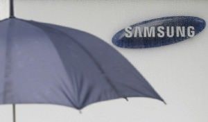 Samsung теряет прибыль и выручку