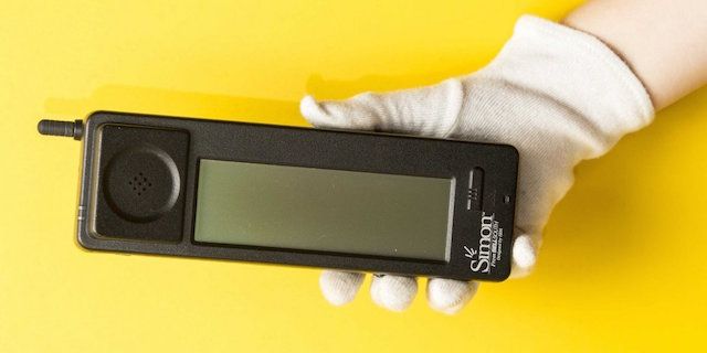 Simon - le premier smartphone au monde arrive 15 ans avant l'iPhone (vidéo)