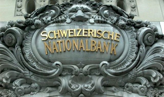 ЦБ Швейцарии, Apple