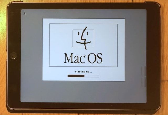 Видео, демонстрирующее работу Mac OS 7.5.5 на iPad Air 2