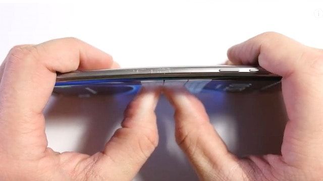 Видеотест на «bengate»: гнется ли Samsung Galaxy S7 Edge?