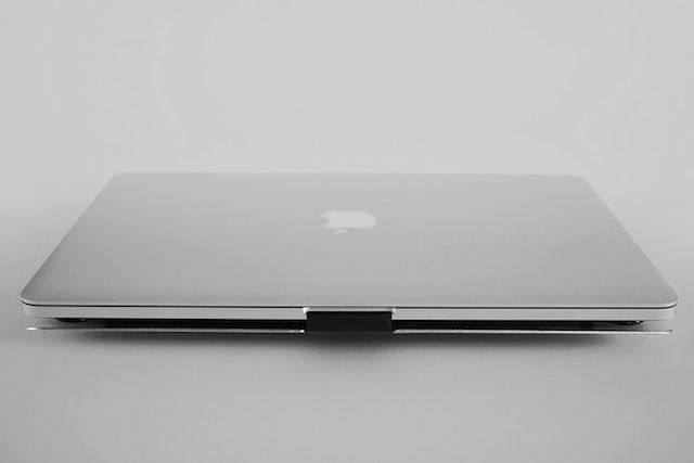 TILT - революционная система охлаждения для MacBook Pro