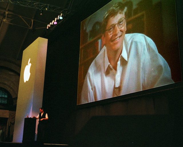Билл Гейтс на презентации Apple