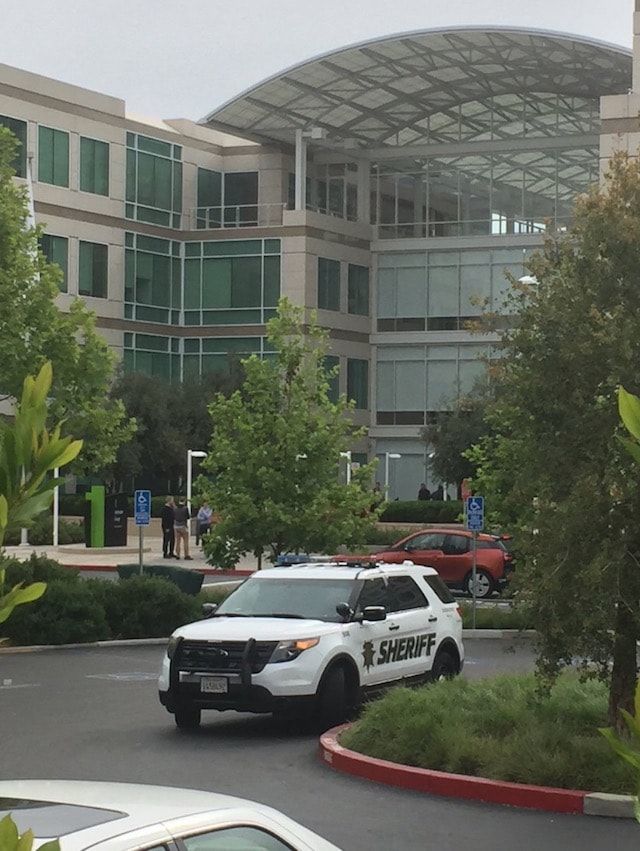 Сотрудник Apple найден мертвым в штаб-квартире в Купертино