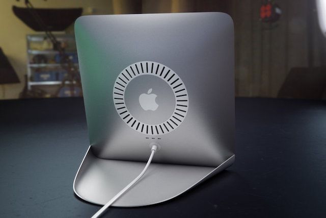 eMac - концепт iMac в ретро стиле 