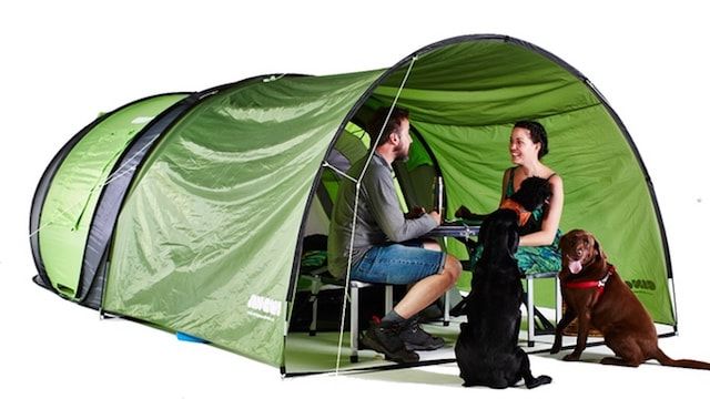 Cinch! - туристическая палатка с солнечной батареей и USB-портами. Время установки - 1 минута