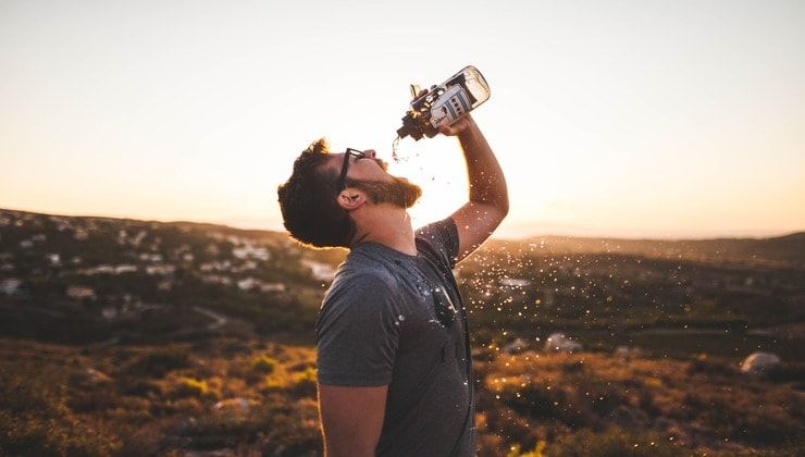 Que se passe-t-il si vous ne buvez que de l'eau pendant 30 jours ?