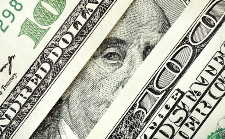 Почему доллар называют баксом, обозначают символом $