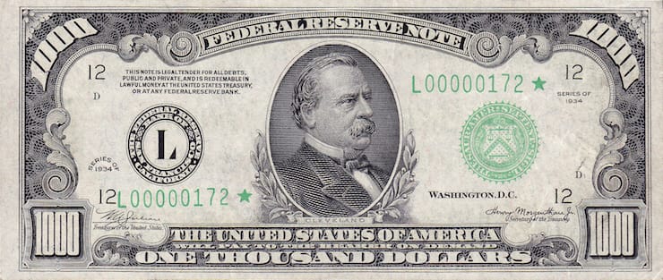 1000 долларов США