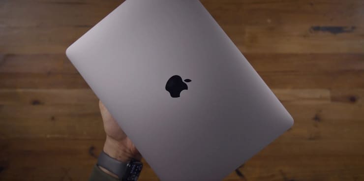 Самый продаваемый ноутбук - MacBook Air на M1