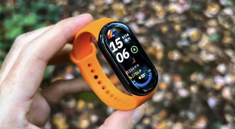 Легендарный фитнес-трекер Xiaomi Smart Band 9