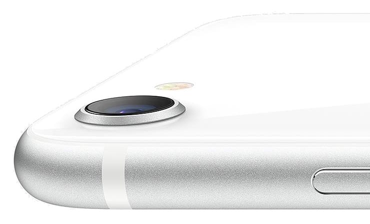 Камера iPhone 11 SE 2020 года