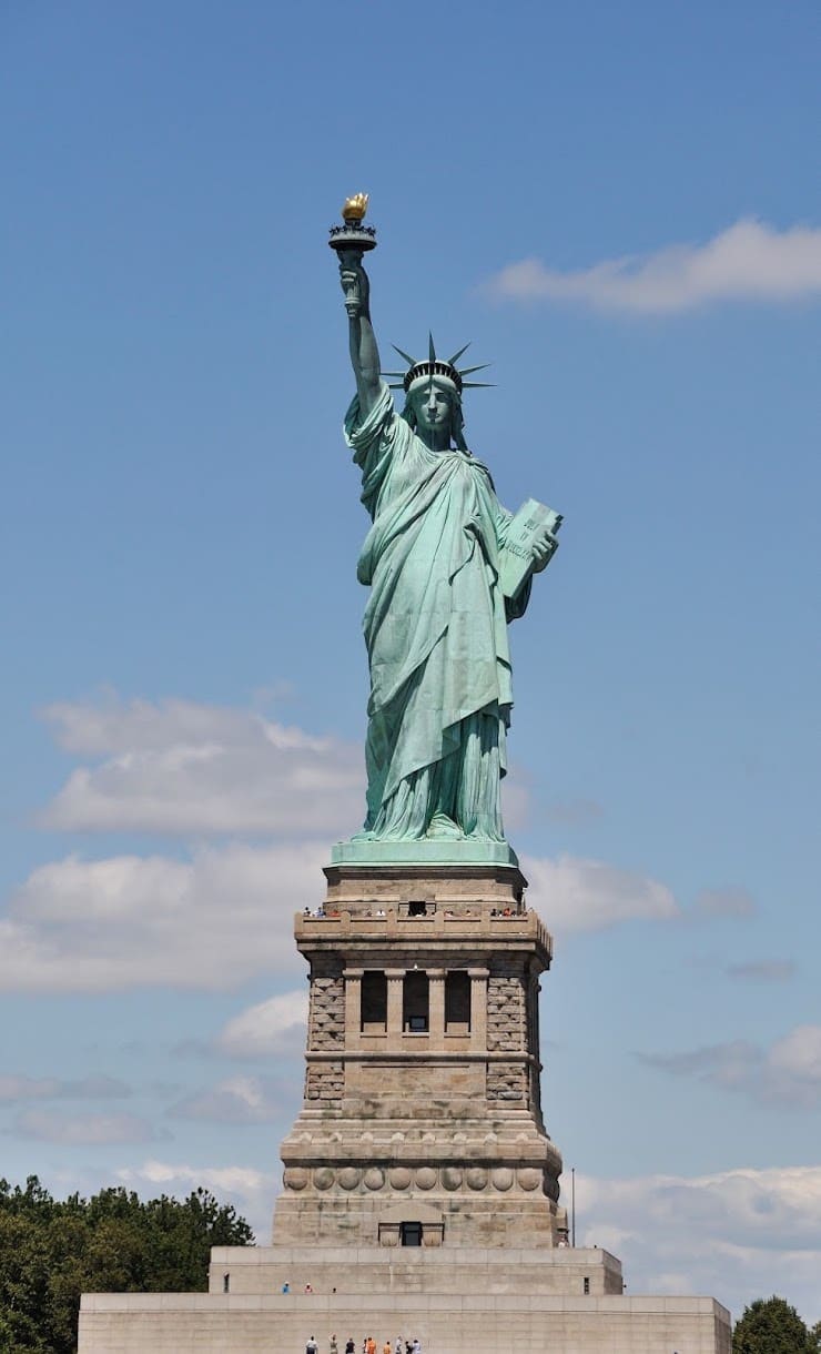 Статуя Свободы, 46 метров, США