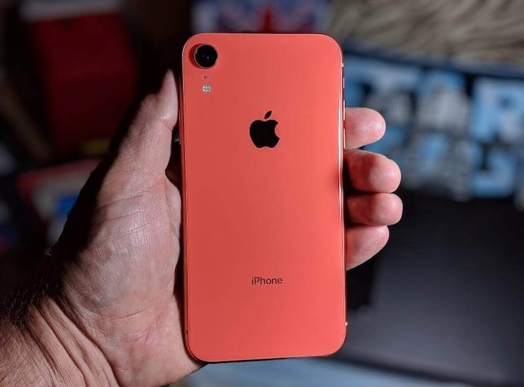 iPhone XR in great color