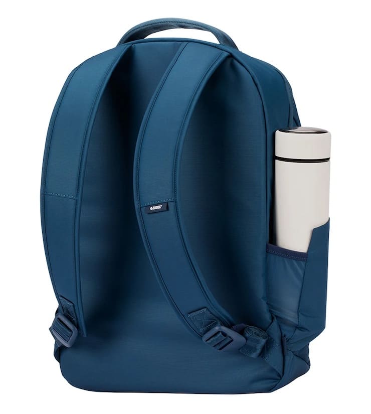 Incase Commuter Backpack w / BIONIC