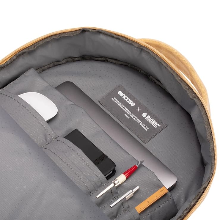 Рюкзак Incase Commuter Backpack w/BIONIC